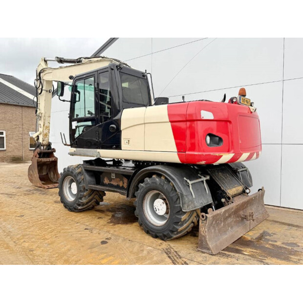 2011 كاتربيلر M316D-42833402