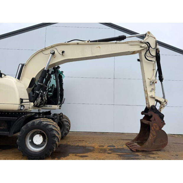 2011 كاتربيلر M316D-42833415
