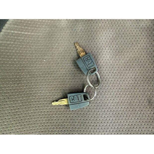 2011 كاتربيلر M316D-42833436
