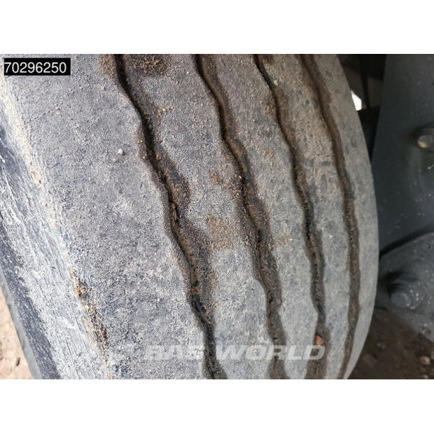 2015 لامبيريت Carrier Vector 1950 MT-42833749