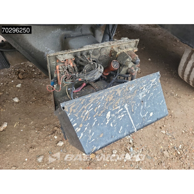 2015 لامبيريت Carrier Vector 1950 MT-42833766