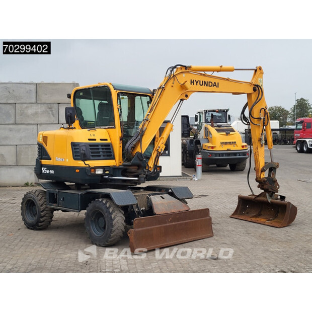 2017 هيونداي Robex 55W-9A-42833780