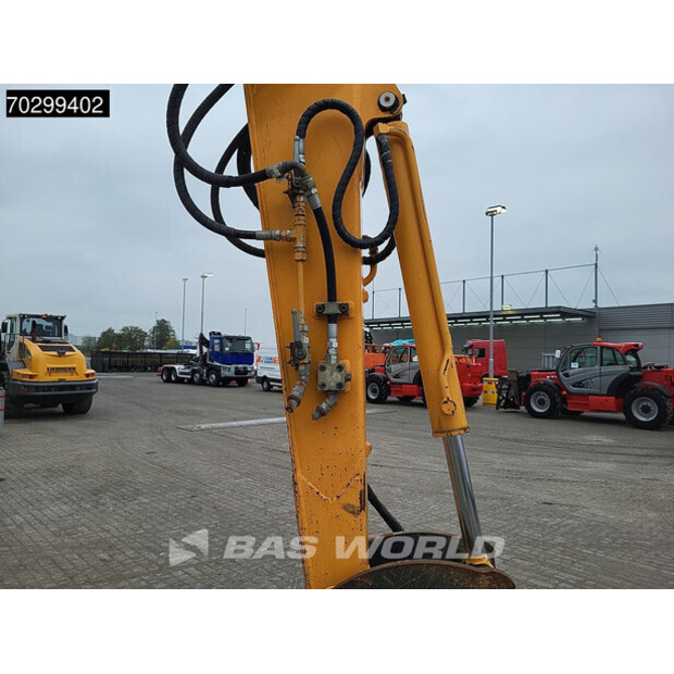 2017 هيونداي Robex 55W-9A-42833784