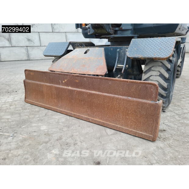 2017 هيونداي Robex 55W-9A-42833786