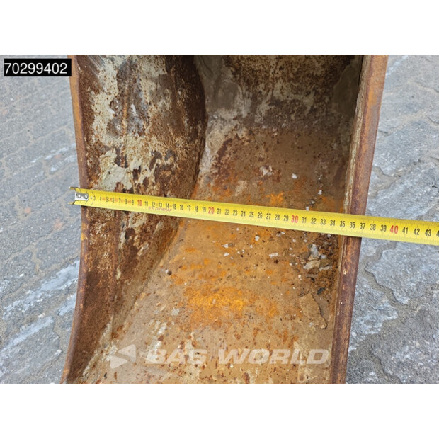 2017 هيونداي Robex 55W-9A-42833800