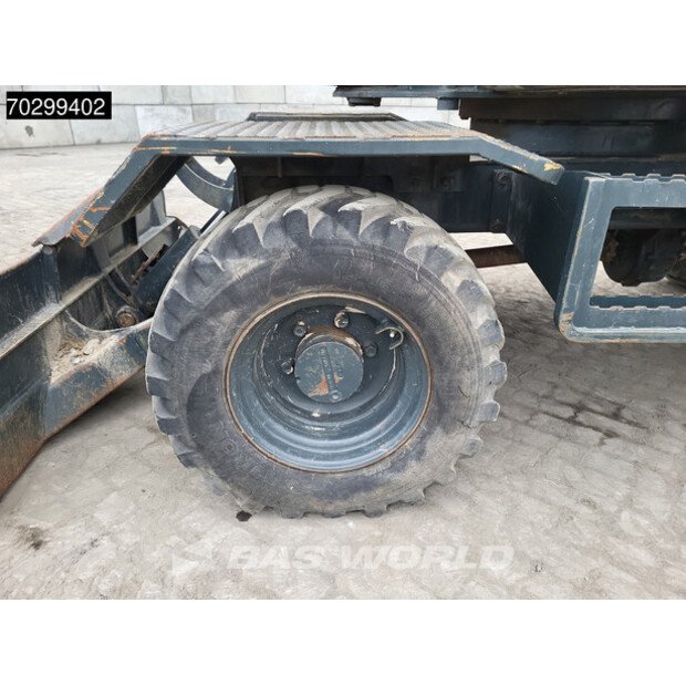 2017 هيونداي Robex 55W-9A-42833803