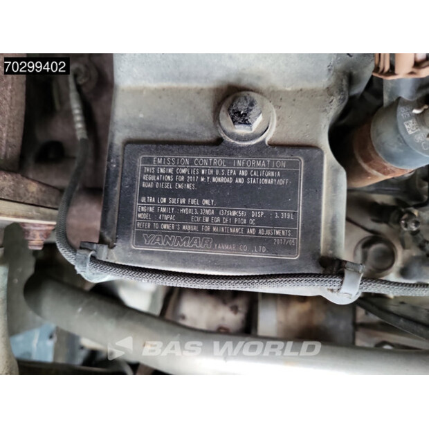 2017 هيونداي Robex 55W-9A-42833822