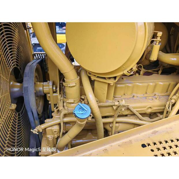 2021 كاتربيلر D6R-42834861