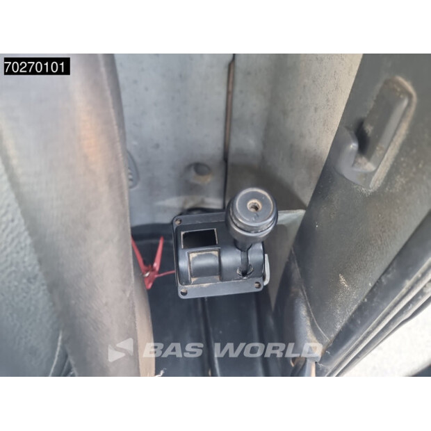 2017 Scania P410-42835119