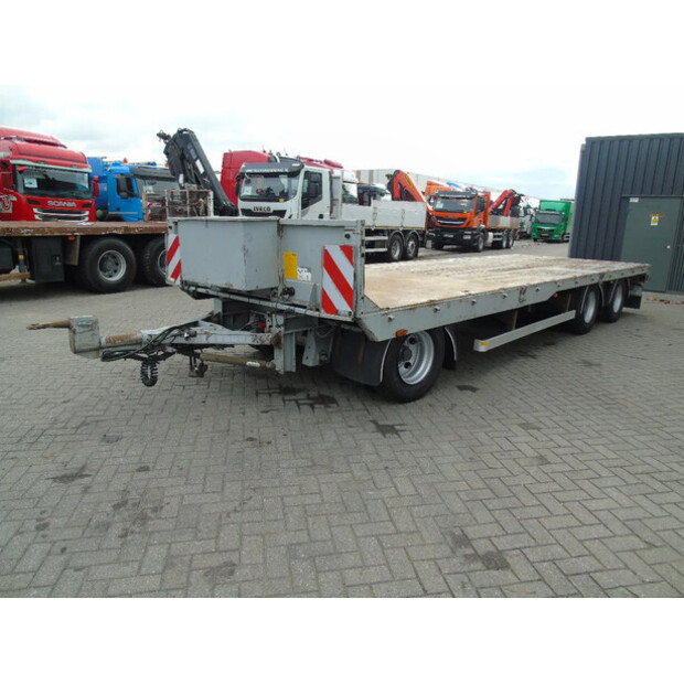 2010 LAG 3 axle-42835309