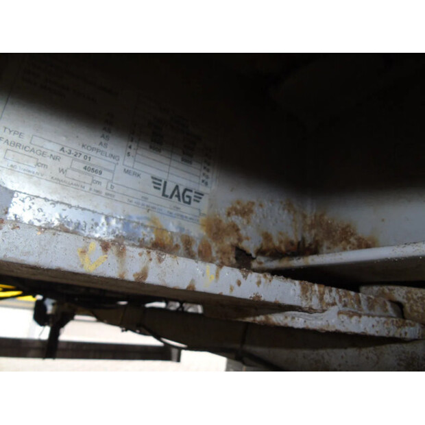 2010 LAG 3 axle-42835322
