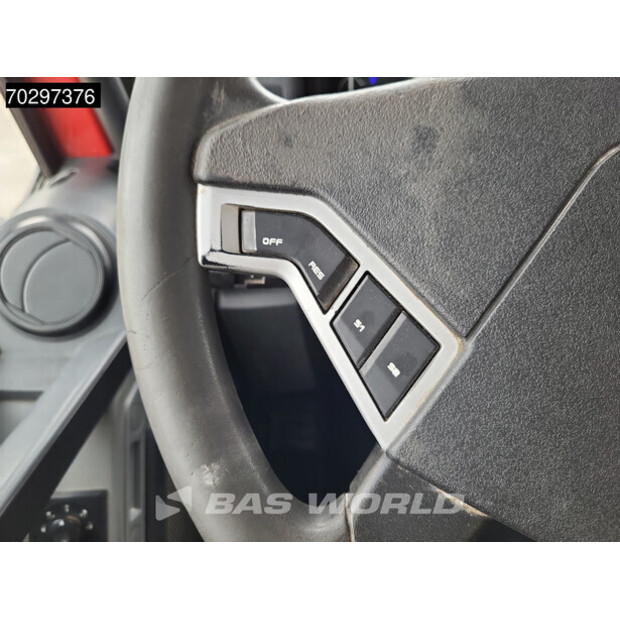 2014 رينو C430-42835899
