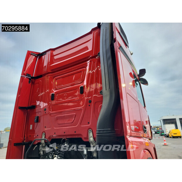 2023 Mercedes-Benz Actros 1858-42836510