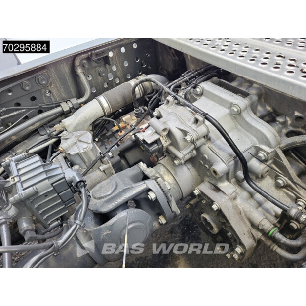 2023 Mercedes-Benz Actros 1858-42836514