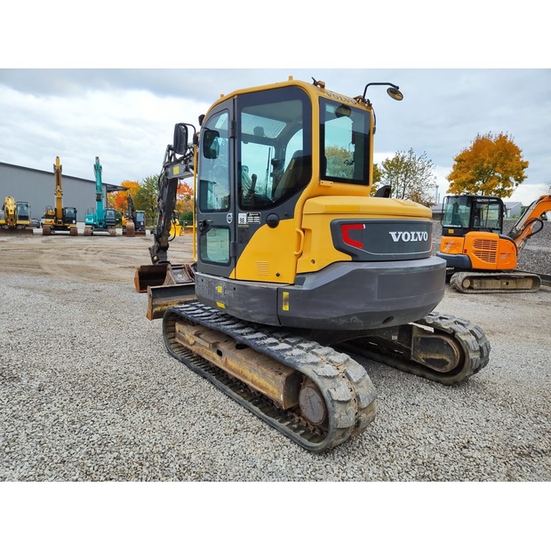 2015 Volvo ECR88D-42842497