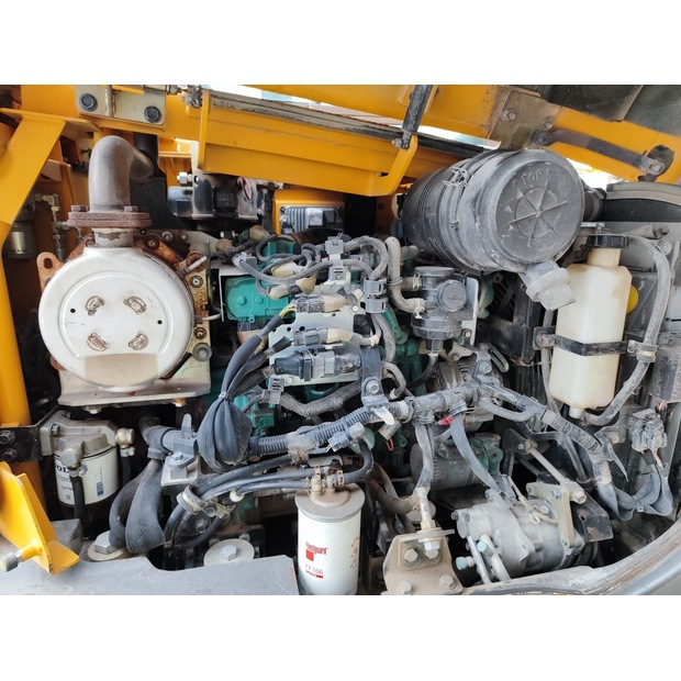 2015 Volvo ECR88D-42842506