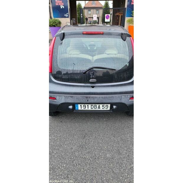 2006 بيجو 107-42849763