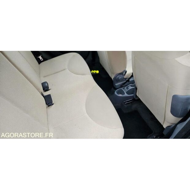 2006 بيجو 107-42849764