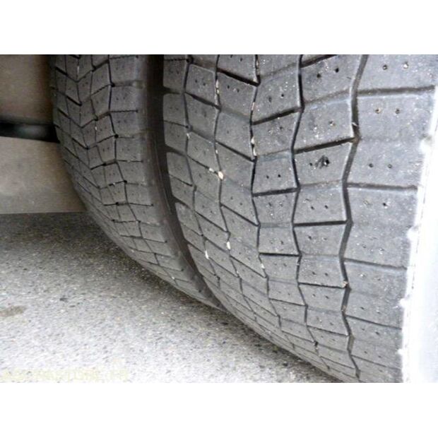 2007 مرسيدس بنز 1829-42849887