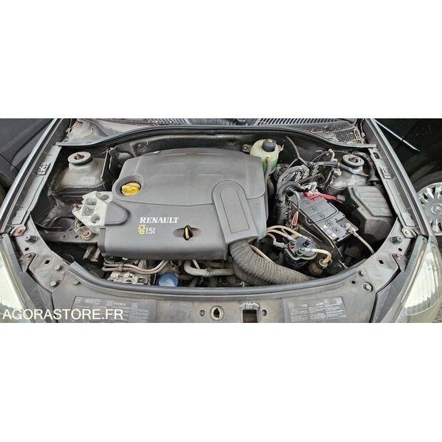 2003 رينو Clio-42850277