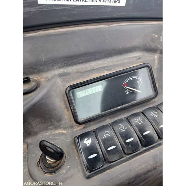 2015 فولفو ECR25D-42850516