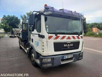 Image for Dump Trucks 2010 MAN TGL 12.250