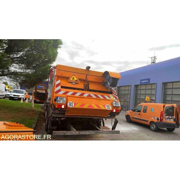 2004 رينو PREMIUM-42850616