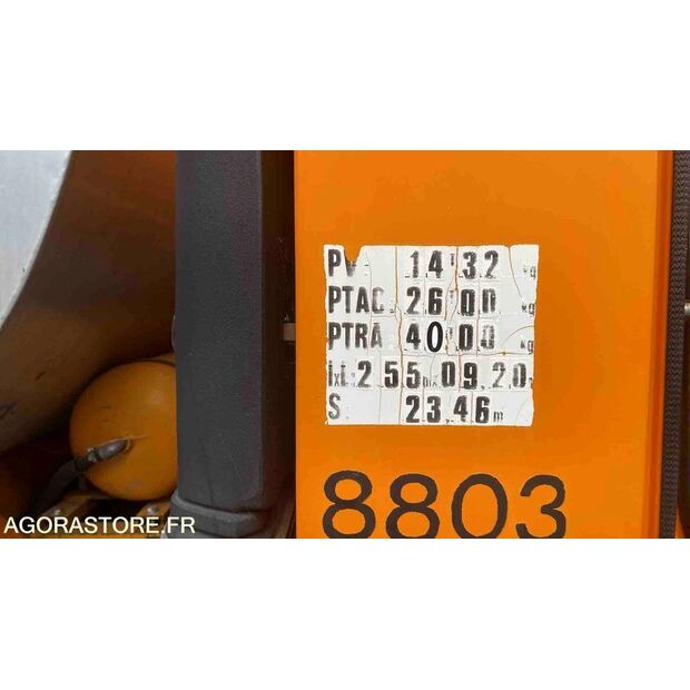 2004 رينو PREMIUM-42850627
