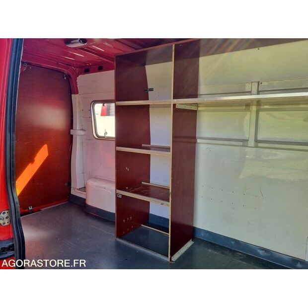 2000 Renault Master-42850644