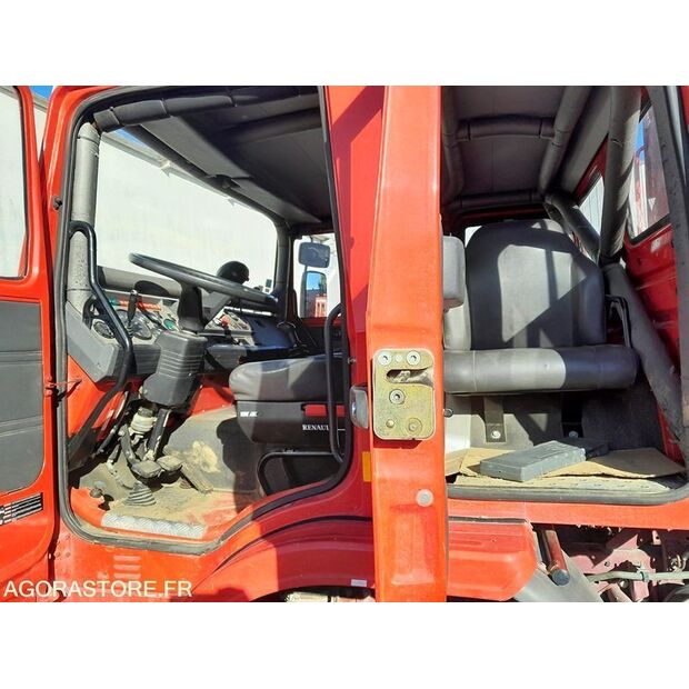 1998 Renault M210-42850663