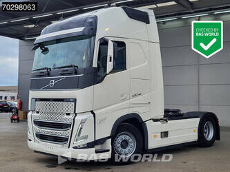 Image for Semi Trucks 2023 Volvo FH500