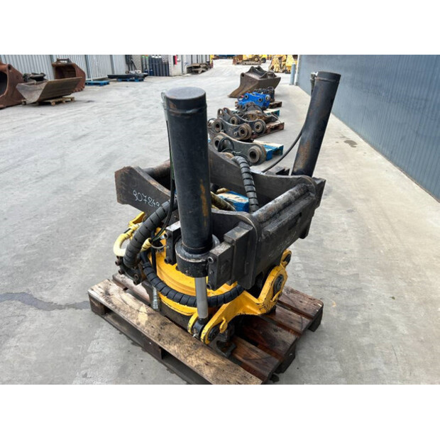 2008 Engcon S70-42853271