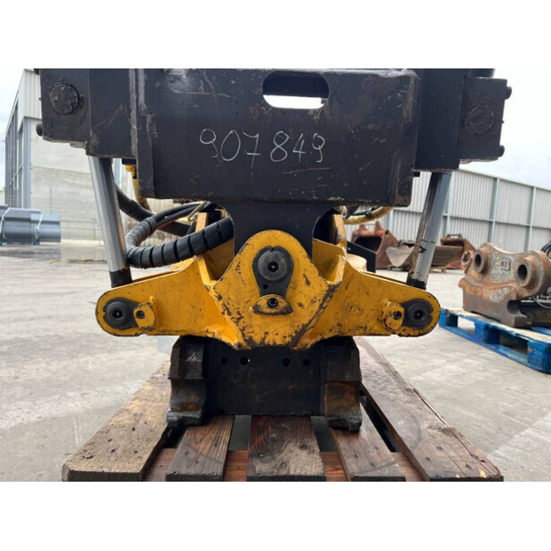 2008 Engcon S70-42853275