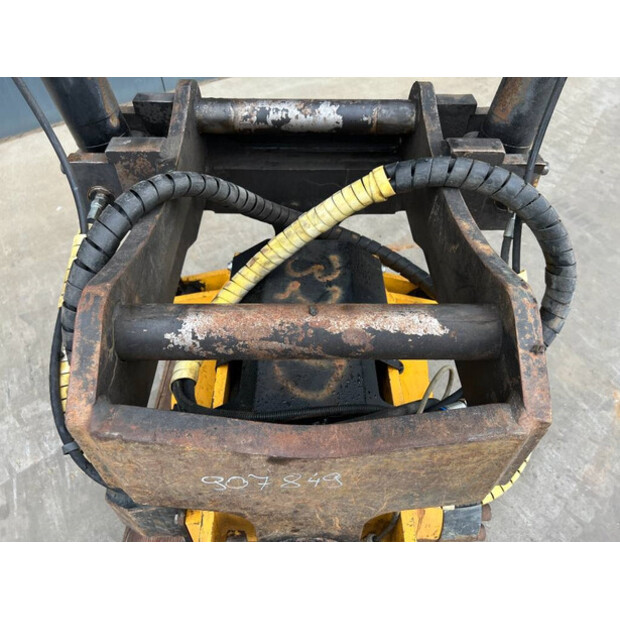 2008 Engcon S70-42853282