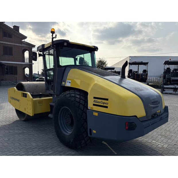 2017 DYNAPAC CA6000D-42857907