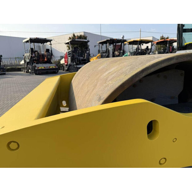 2017 DYNAPAC CA6000D-42857914