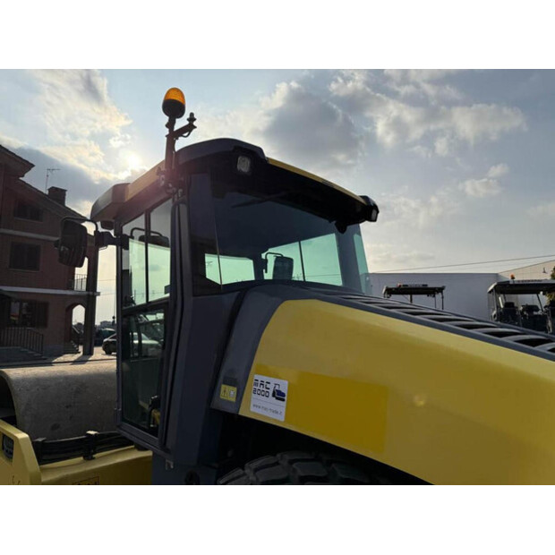 2017 DYNAPAC CA6000D-42857931