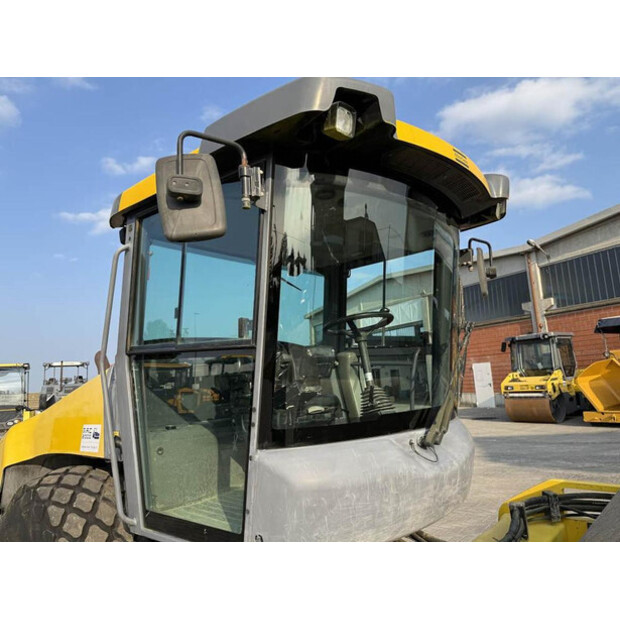 2017 DYNAPAC CA6000D-42857945