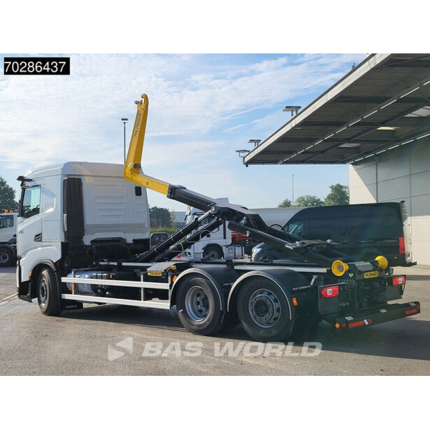 2025 ايفكو X-Way 580-42858163