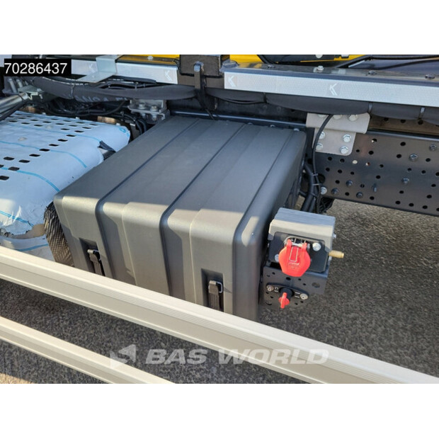 2025 ايفكو X-Way 580-42858177