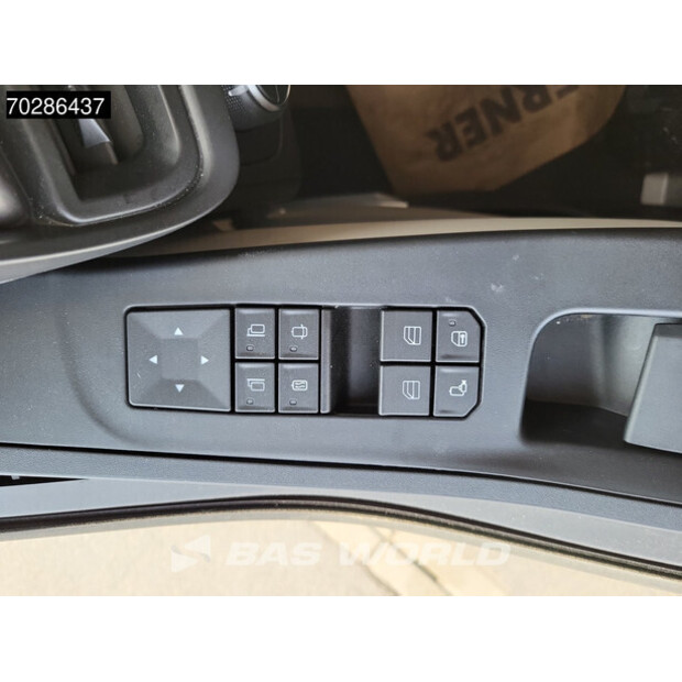 2025 ايفكو X-Way 580-42858187