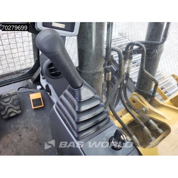 2025 Caterpillar 320D3 GC-42858250