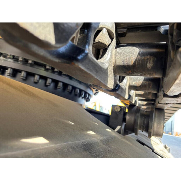2025 Caterpillar 336-42888402