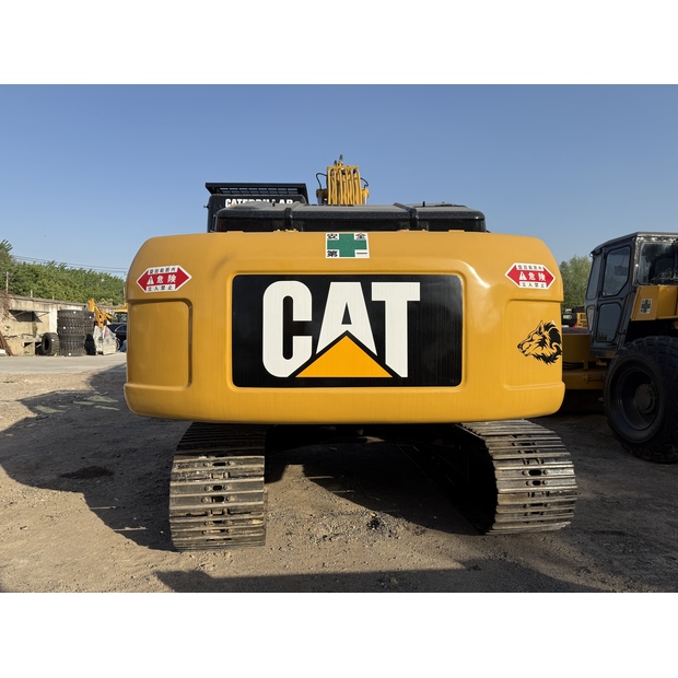 2024 كاتربيلر 320D-42888730