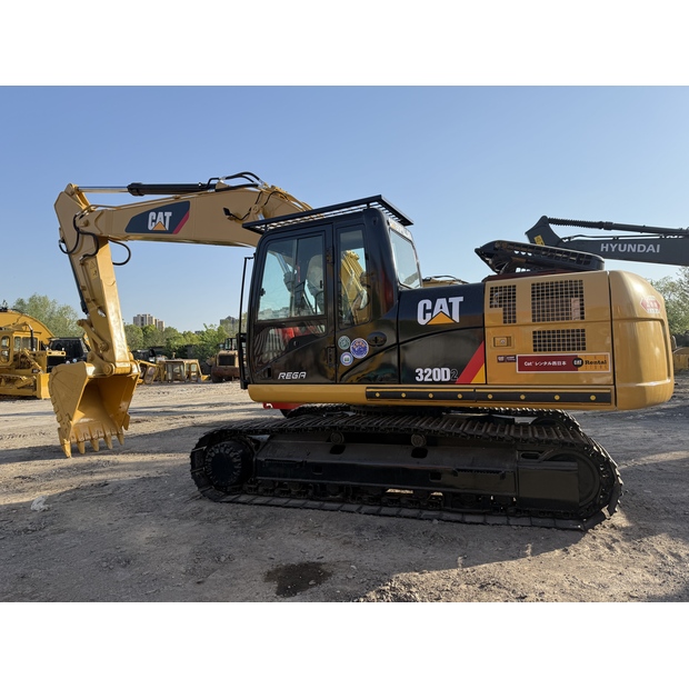 2024 كاتربيلر 320D-42888732
