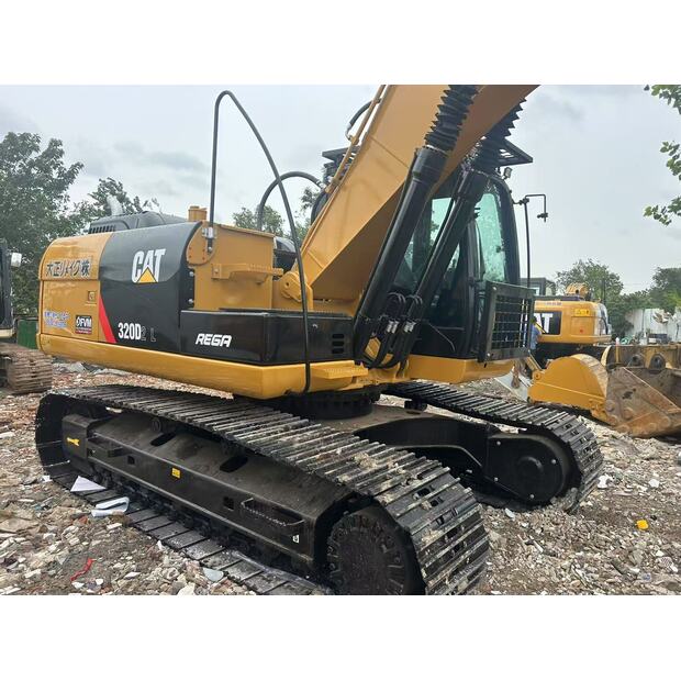 2024 Caterpillar 320D2L-42888750