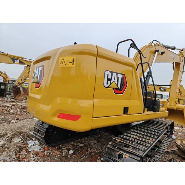 2024 Caterpillar 323GC-42888863