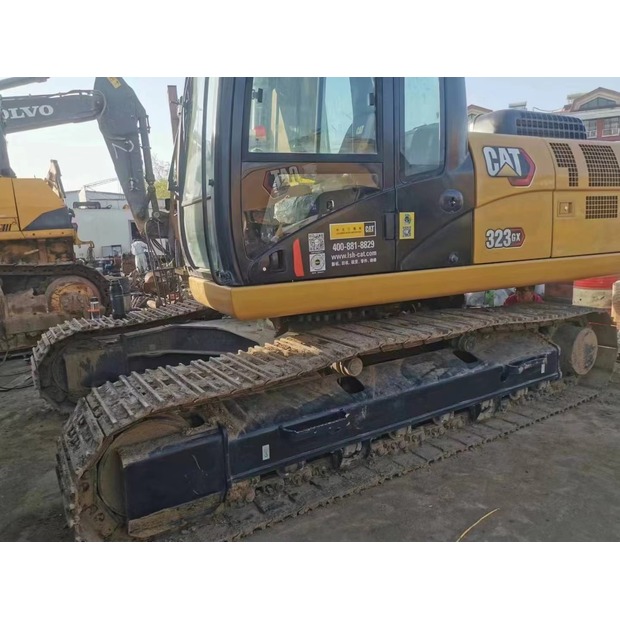 2019 Caterpillar 323GX-42888867