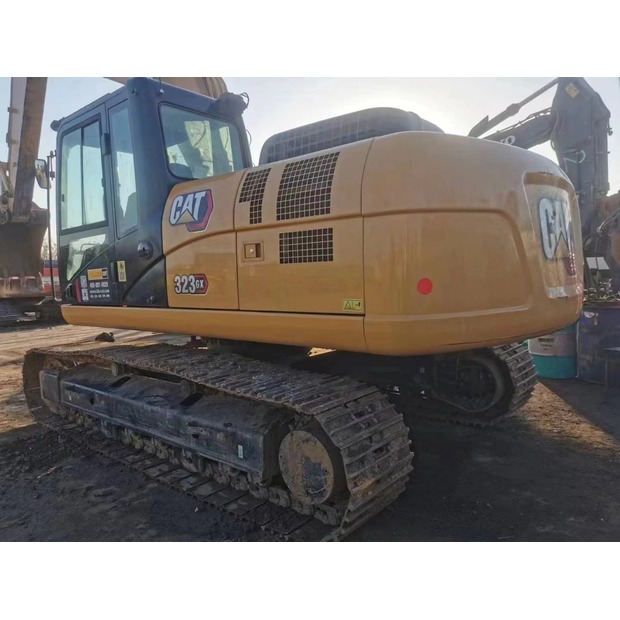 2019 Caterpillar 323GX-42888869