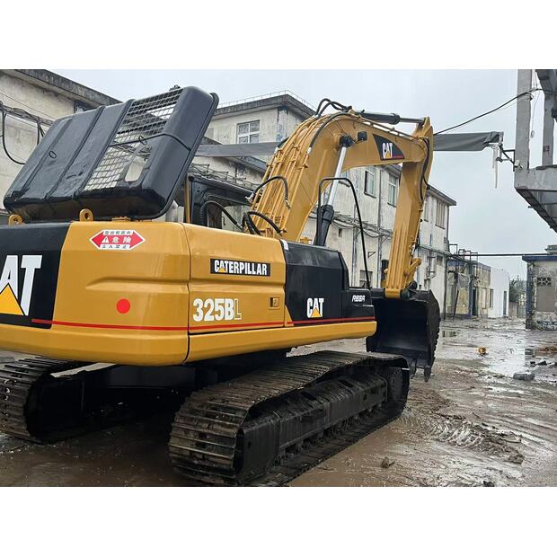 2023 Caterpillar 325B-42888873